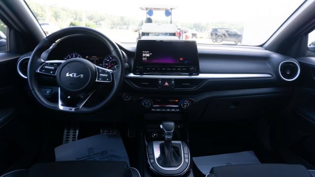 Used 2023 Kia Forte GT-Line w/ GT-Line Premium Package FWD image 12