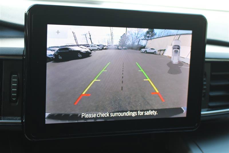 Used 2021 Ford Explorer XLT w/ Equipment Group 202A RWD image 19