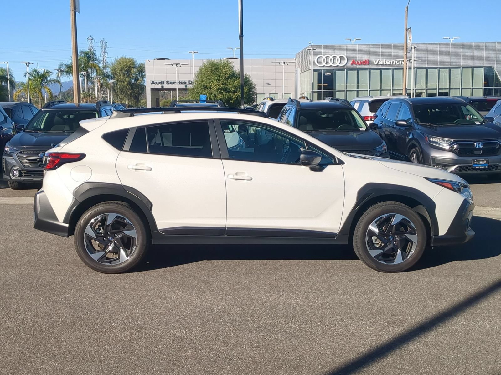 Certified 2025 Subaru Crosstrek 2.5i Limited w/ Crosstrek Mirror Package AWD/4WD image 6