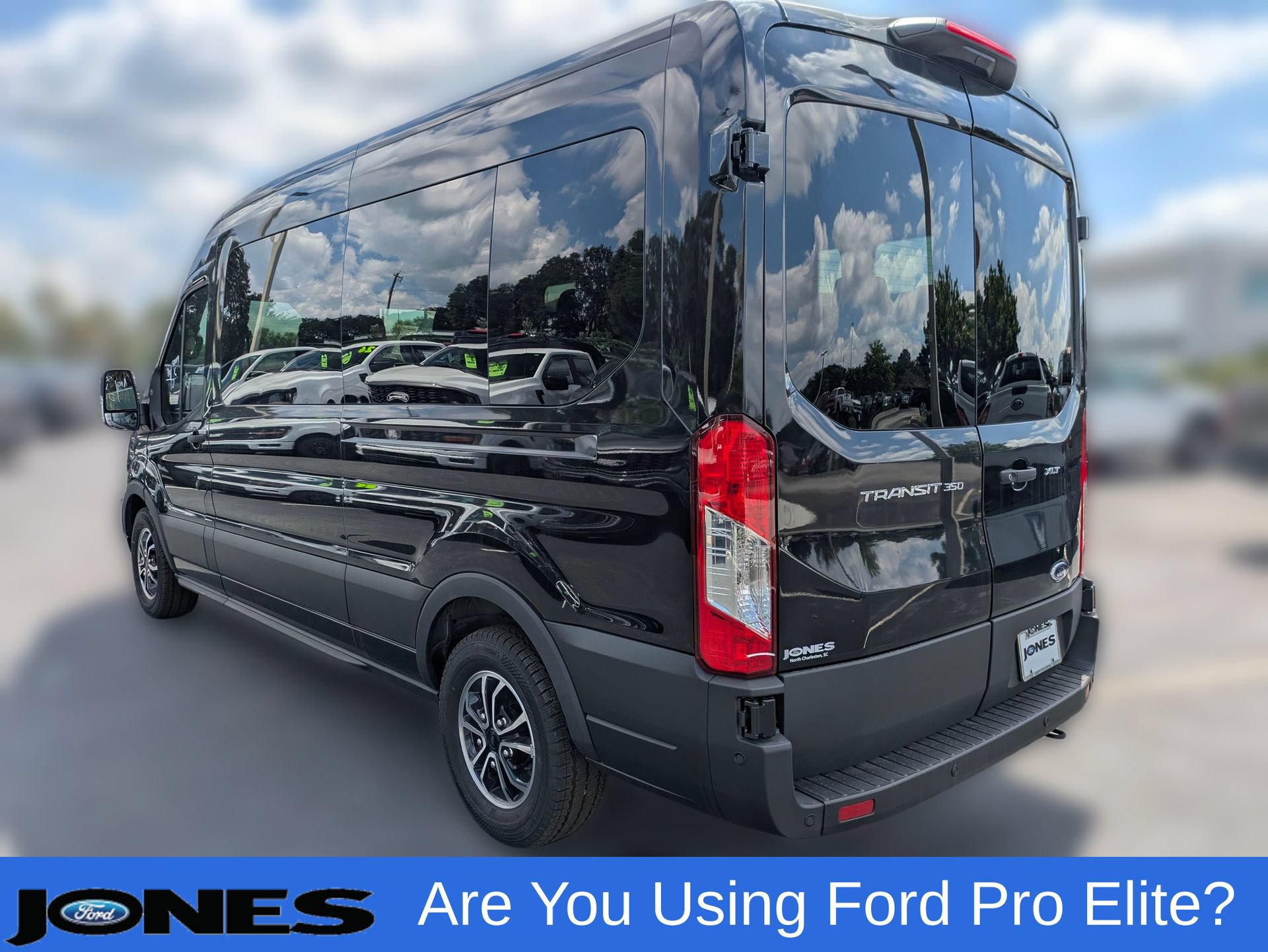 New 2025 Ford Transit 350 XLT RWD image 9