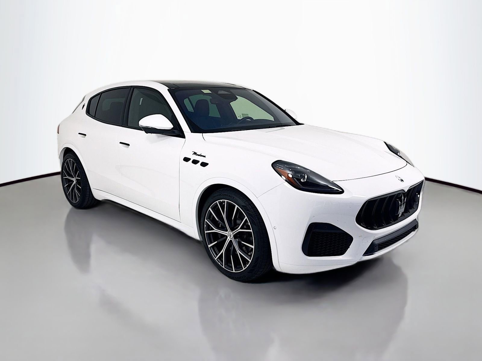 New 2026 Maserati Grecale Modena