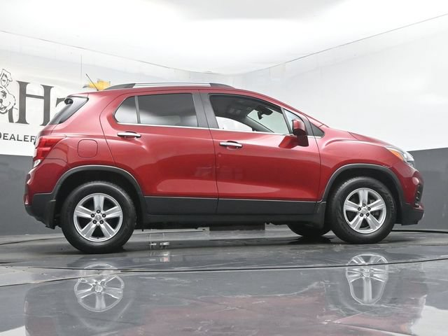 Used 2019 Chevrolet Trax LT w/ LT Convenience Package FWD image 57