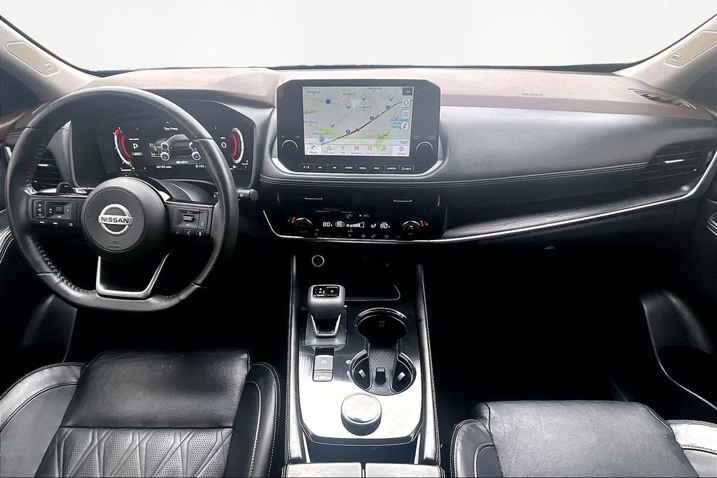 Used 2021 Nissan Rogue Platinum image 16