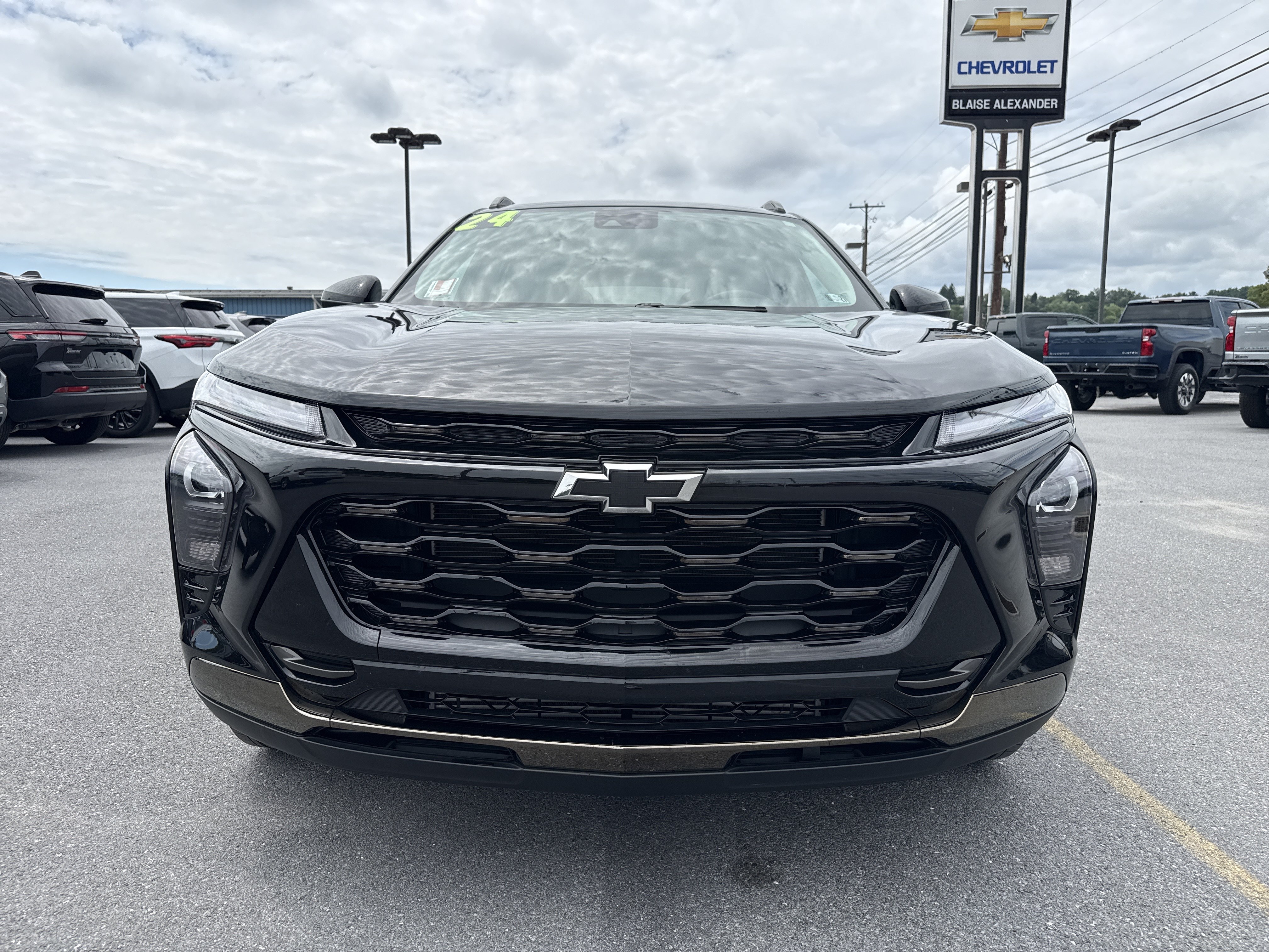 Used 2024 Chevrolet Trax ACTIV w/ Driver Confidence Package FWD image 10