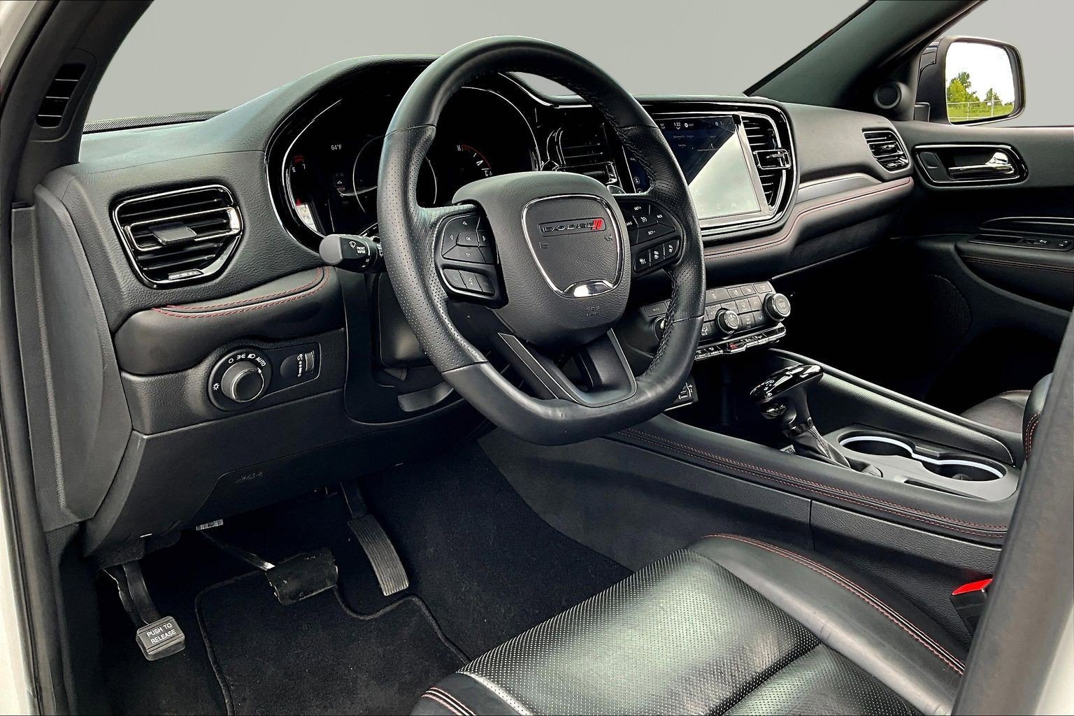 Used 2024 Dodge Durango GT AWD/4WD image 17