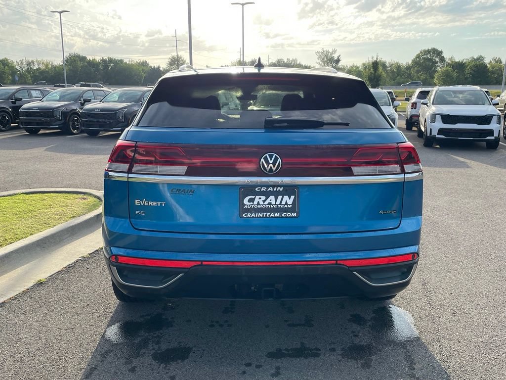 Used 2024 Volkswagen Atlas Cross Sport SE AWD/4WD image 8