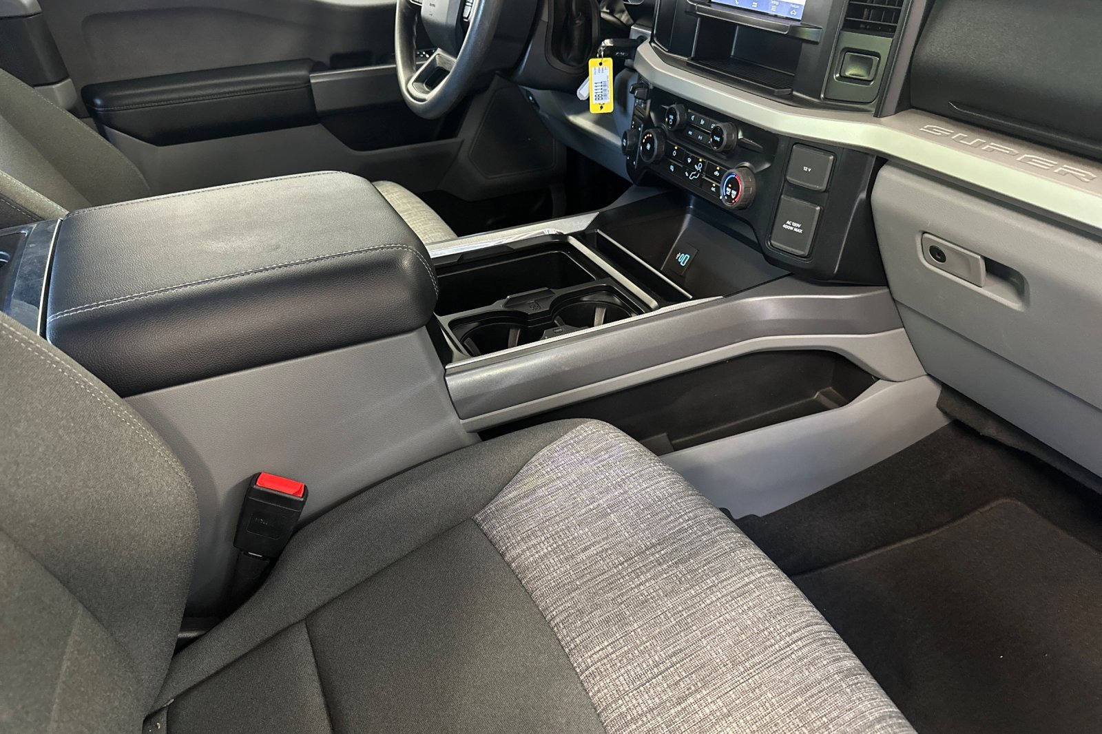 Used 2023 Ford F250 XLT image 16