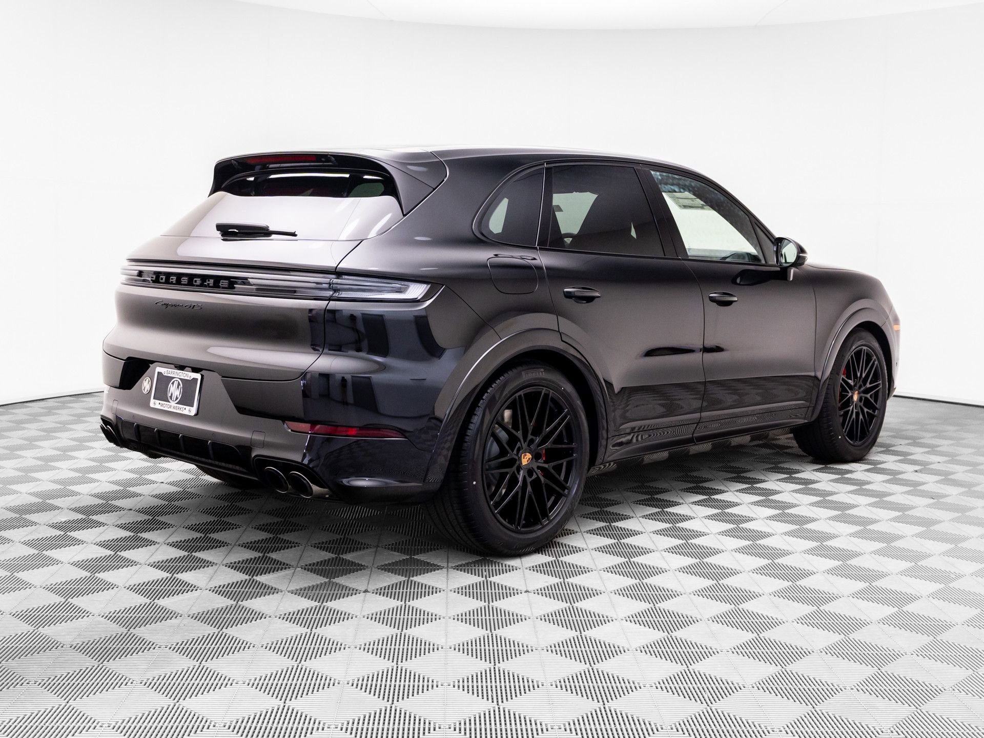 New 2026 Porsche Cayenne GTS AWD/4WD image 8