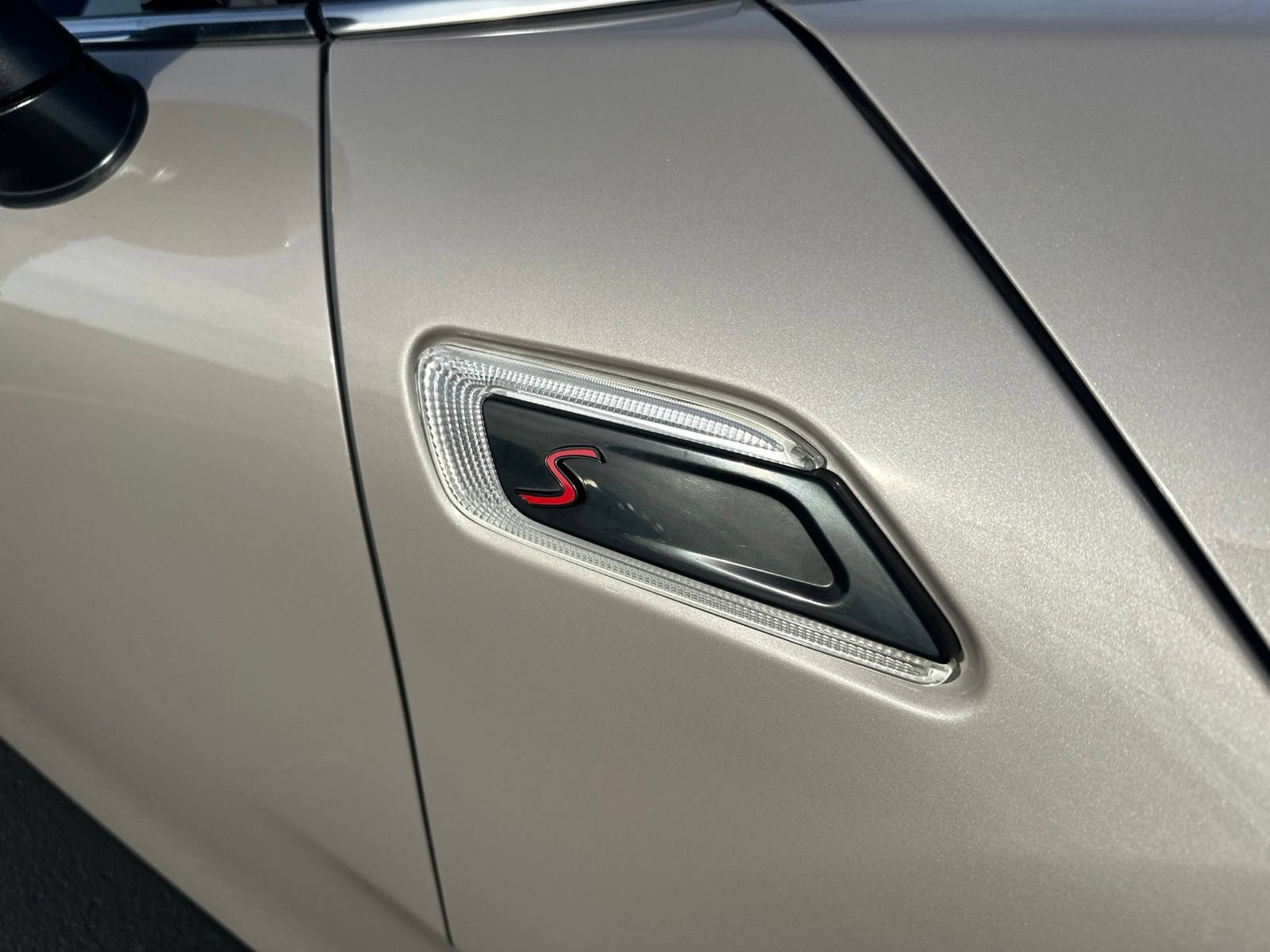 Used 2023 MINI Cooper Clubman S w/ Premium Package FWD image 48