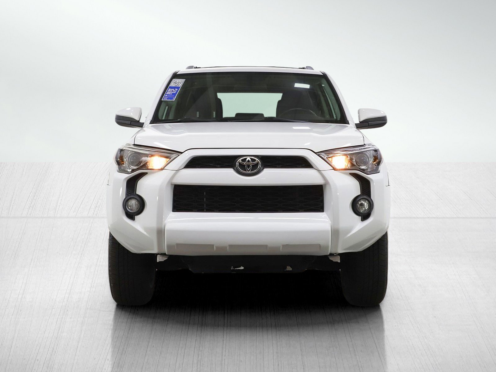 Used 2016 Toyota 4Runner SR5 image 8