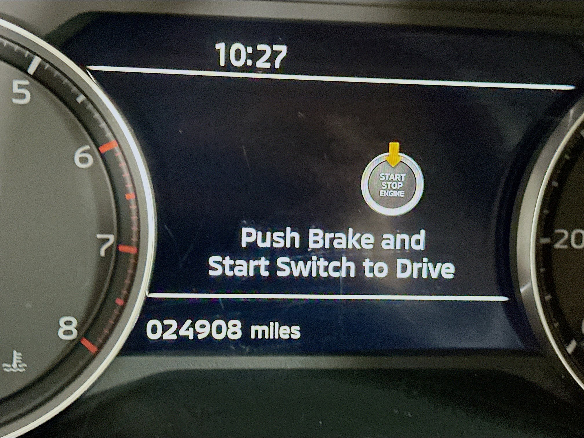 Used 2025 Mitsubishi Outlander SE image 19