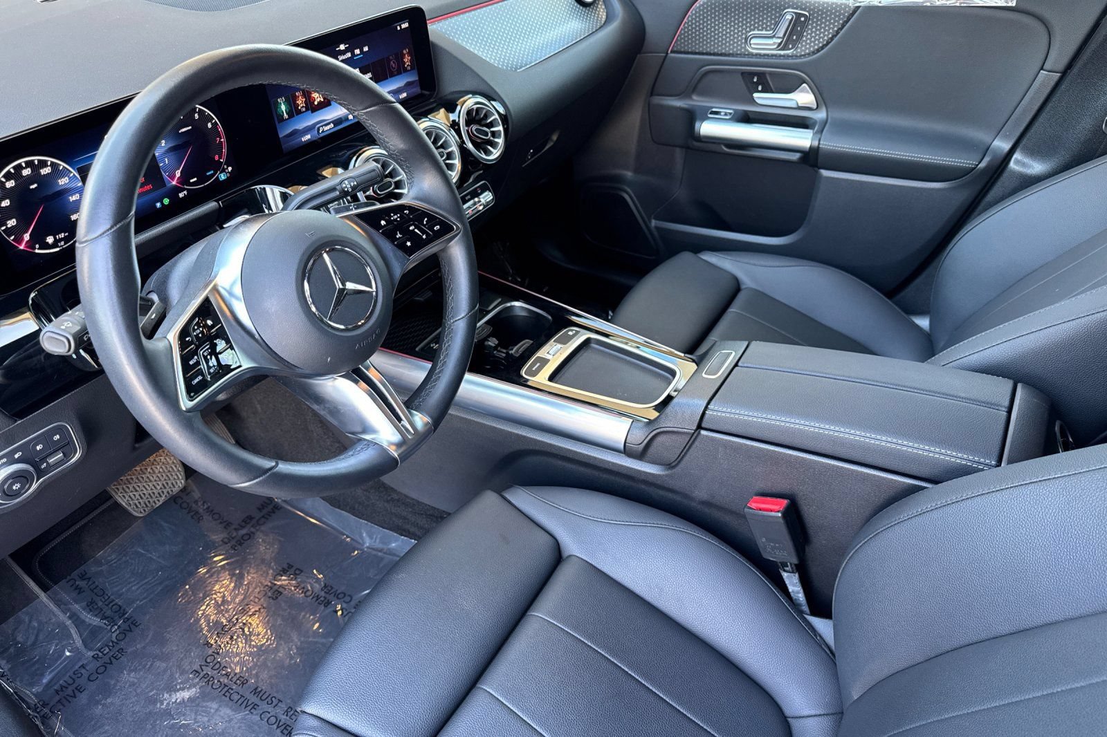 Used 2025 Mercedes-Benz GLA 250 image 10