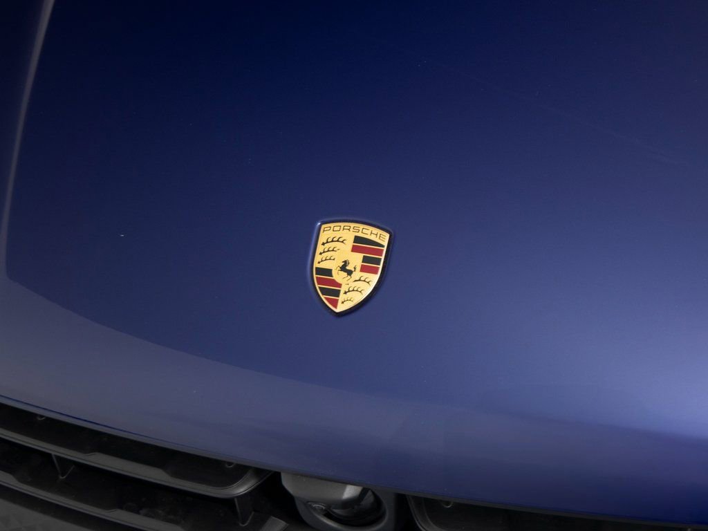 Used 2025 Porsche Macan image 35