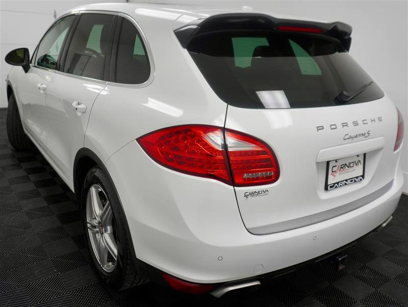 Used 2013 Porsche Cayenne S AWD/4WD image 6