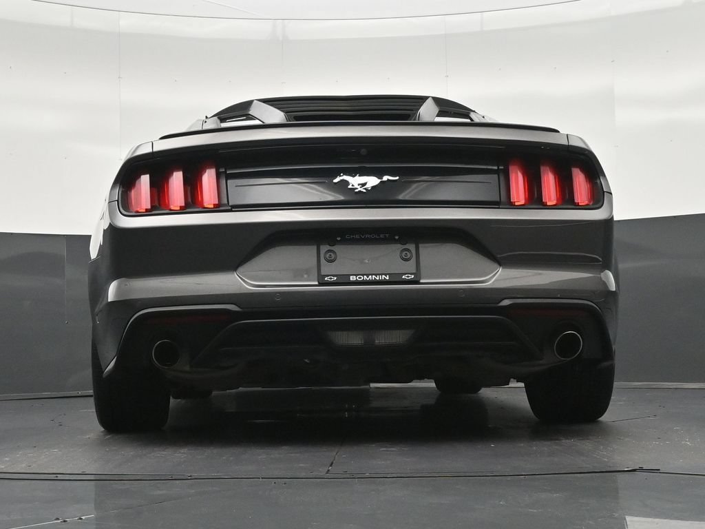 Used 2020 Ford Mustang Coupe w/ Equipment Group 101A RWD image 25