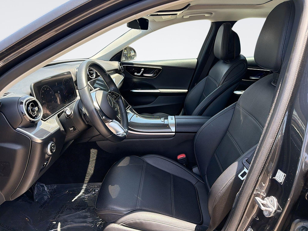Used 2022 Mercedes-Benz C 300 Sedan image 21