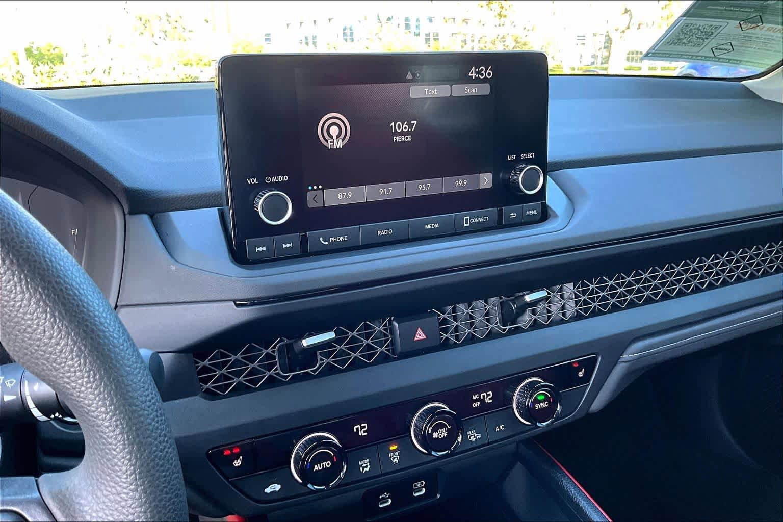 Used 2023 Honda Accord EX image 6