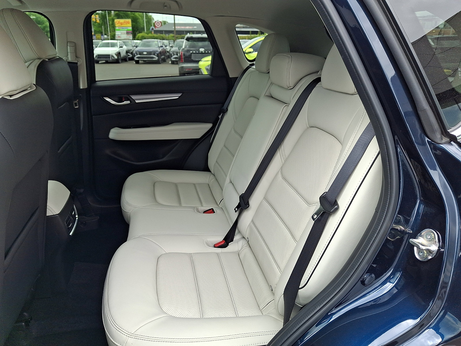 Used 2025 MAZDA CX-5 AWD 2.5 S w/ Premium Plus Pkg image 10
