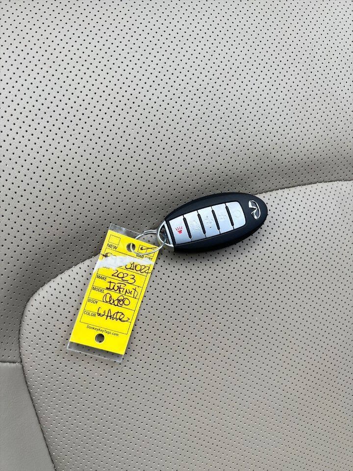 Used 2023 INFINITI QX80 Premium Select w/ All-Season Package AWD/4WD image 20