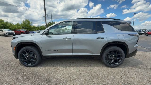New 2026 Chevrolet Traverse RS w/ LPO, Floor Liner Package AWD/4WD image 5
