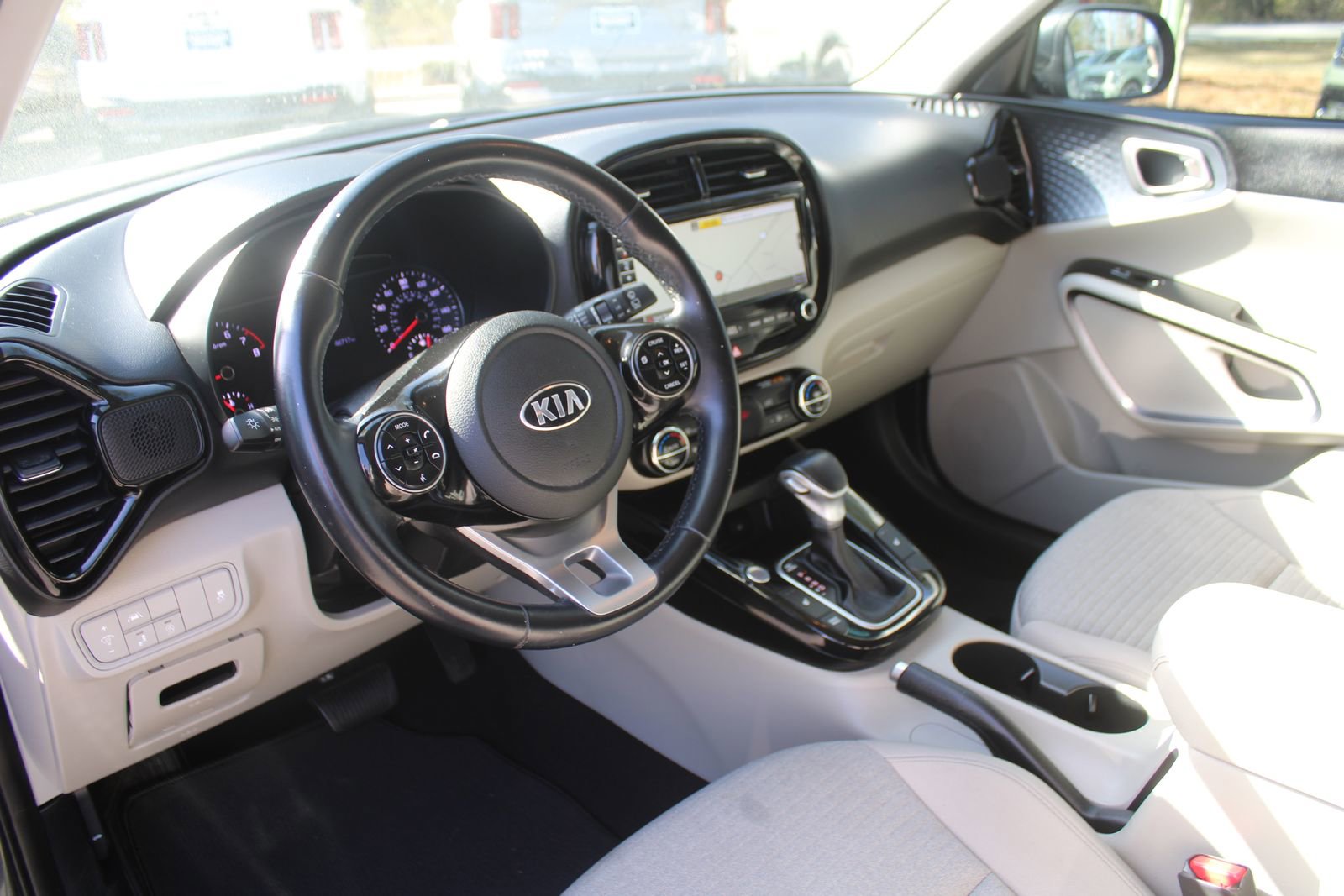 Certified 2020 Kia Soul EX image 21