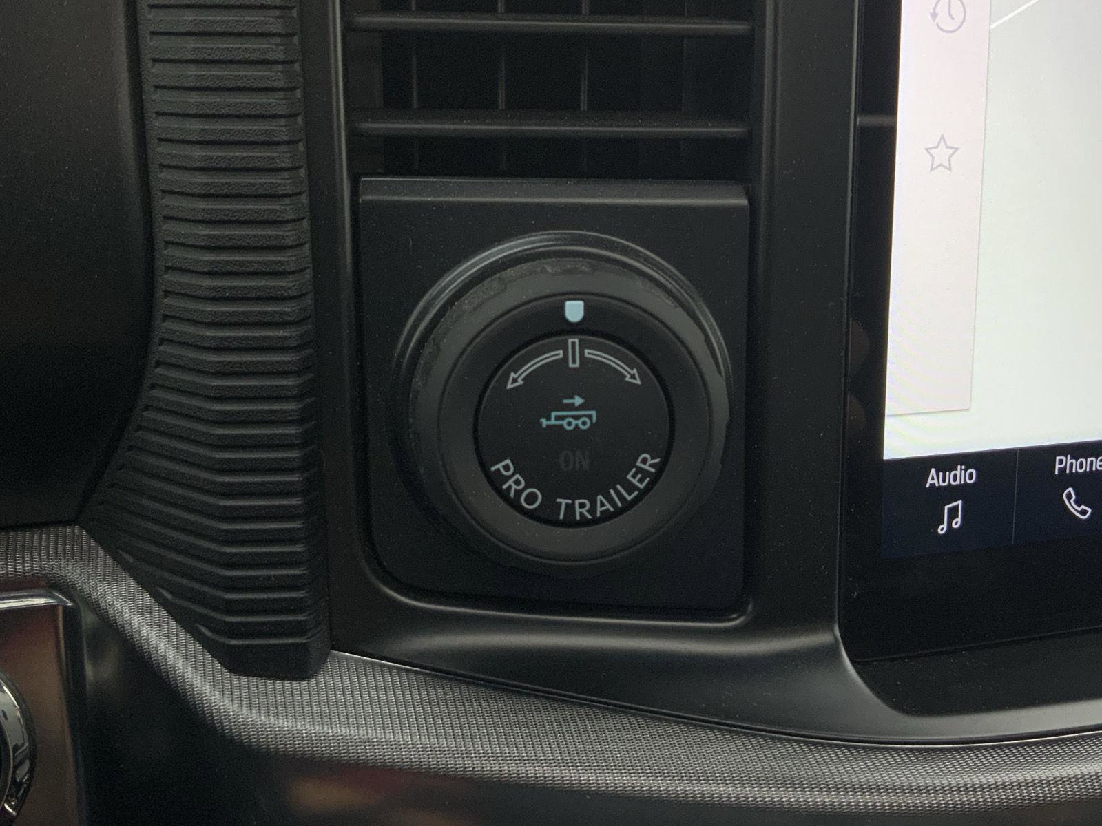 Used 2025 Ford F150 Raptor image 38