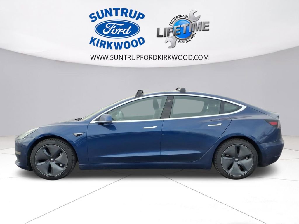 Used 2020 Tesla Model 3 Standard Range Plus image 16