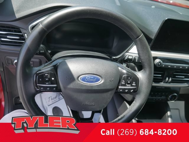 Used 2022 Ford Escape SEL w/ Technology Package AWD/4WD image 30