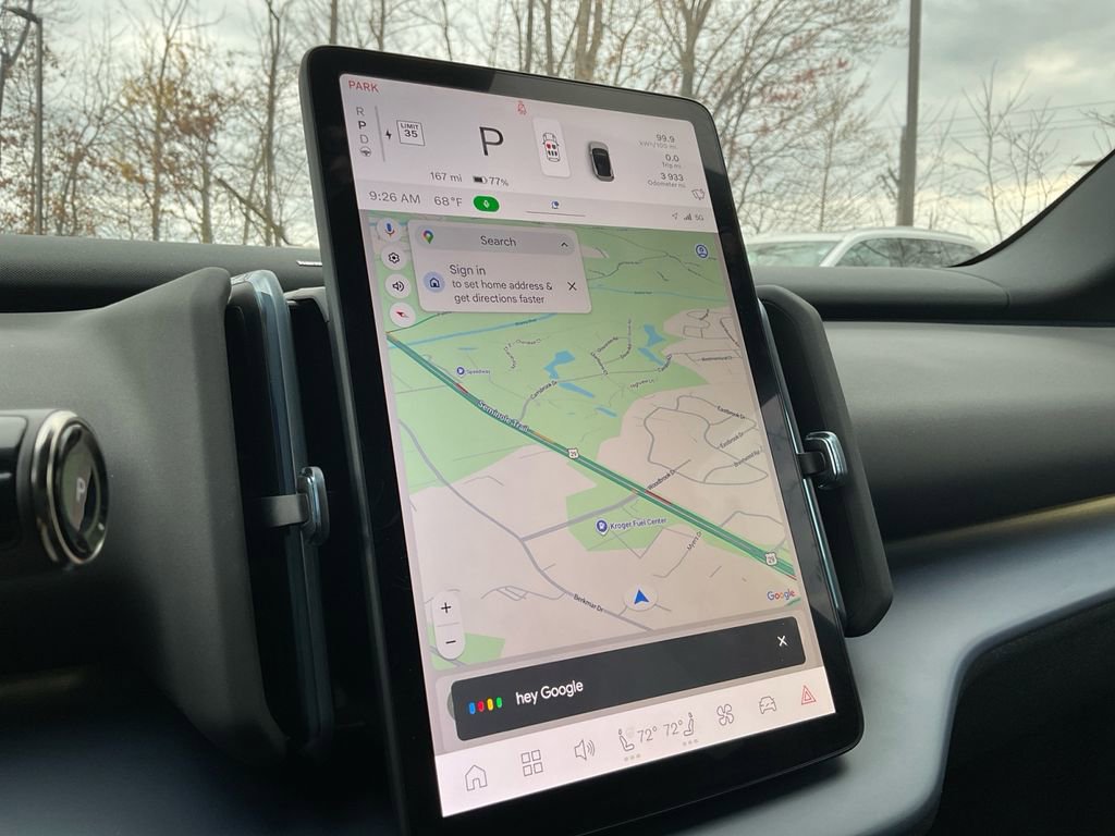 Used 2025 Volvo EX30 Ultra w/ Climate Package image 19