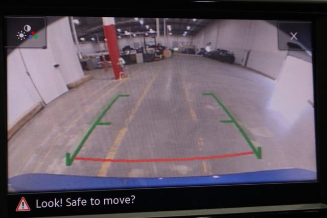 Used 2024 Volkswagen Jetta SE image 7