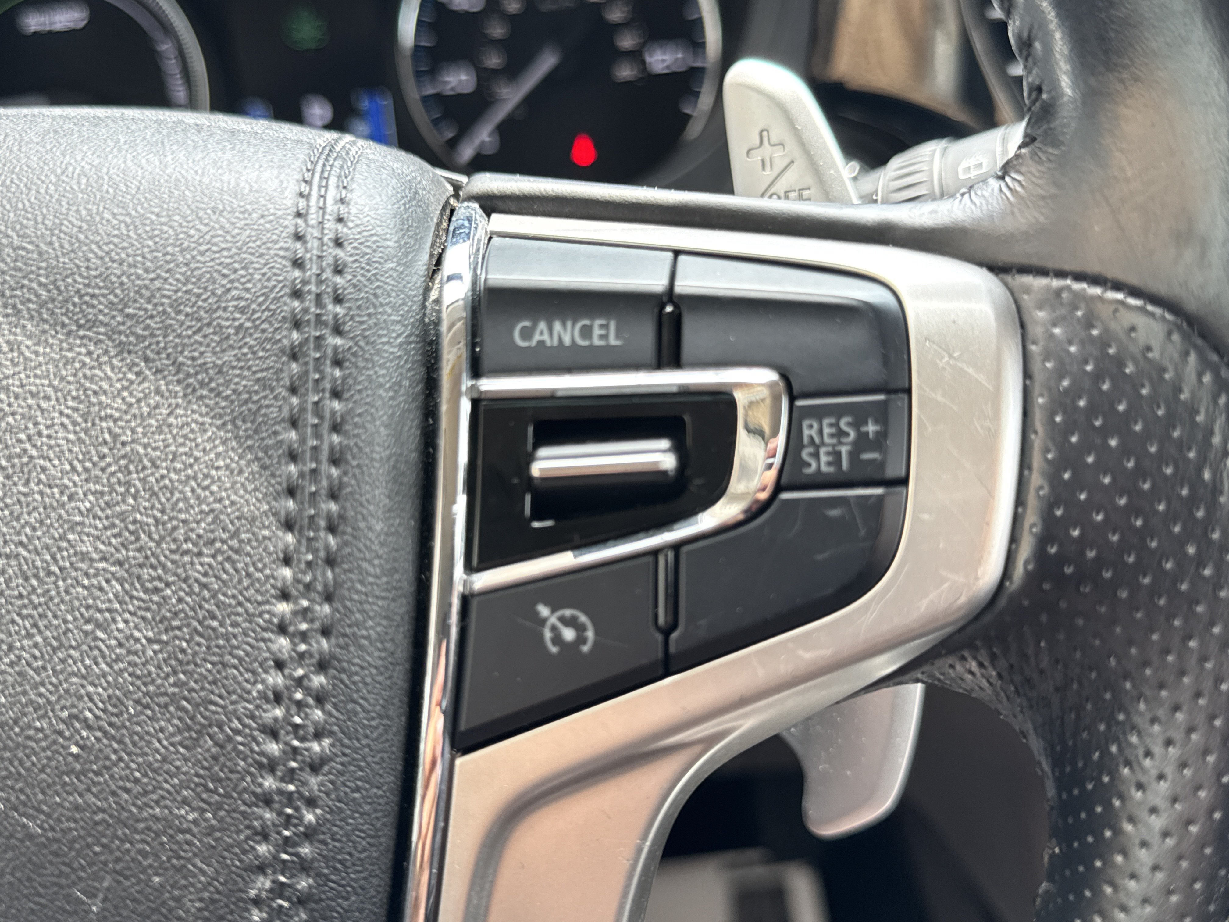 Used 2018 Mitsubishi Outlander SEL AWD/4WD image 20