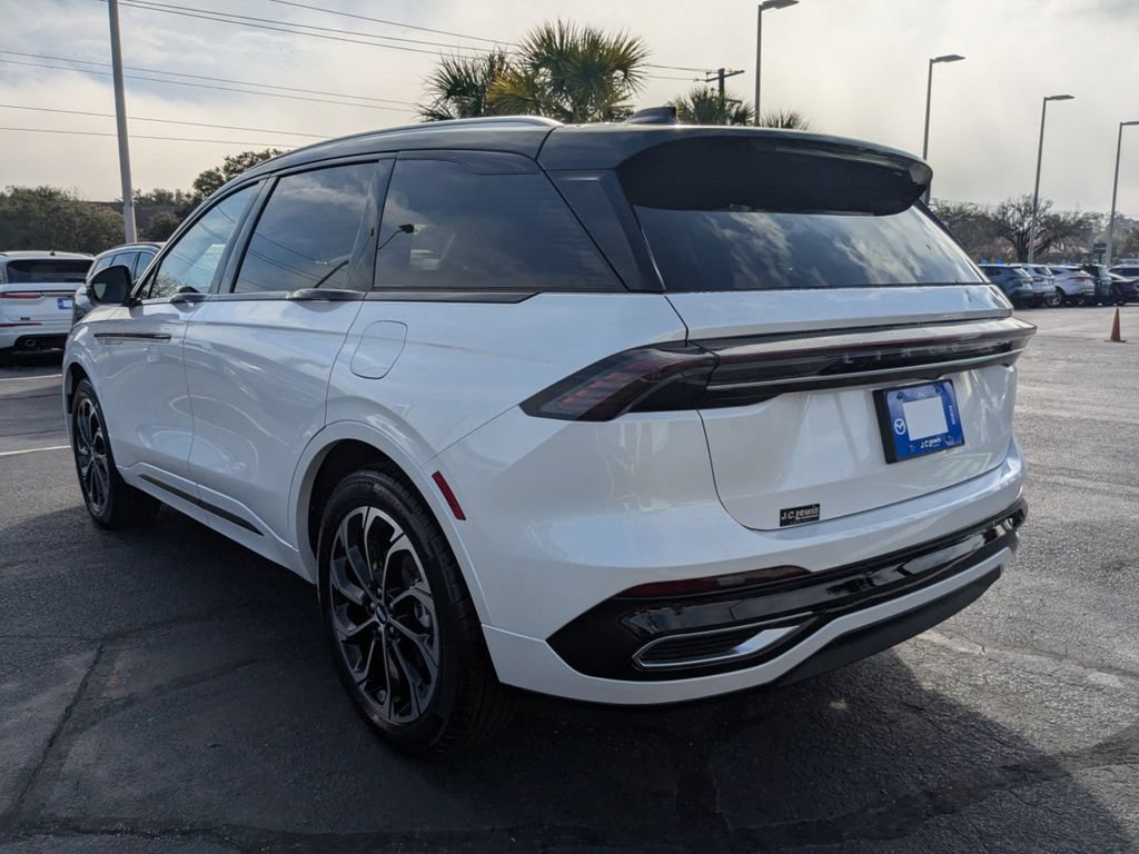New 2026 Lincoln Nautilus Reserve AWD/4WD image 6