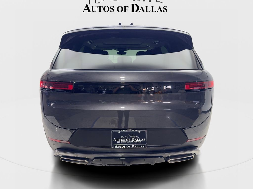 Used 2024 Land Rover Range Rover Sport SE image 7