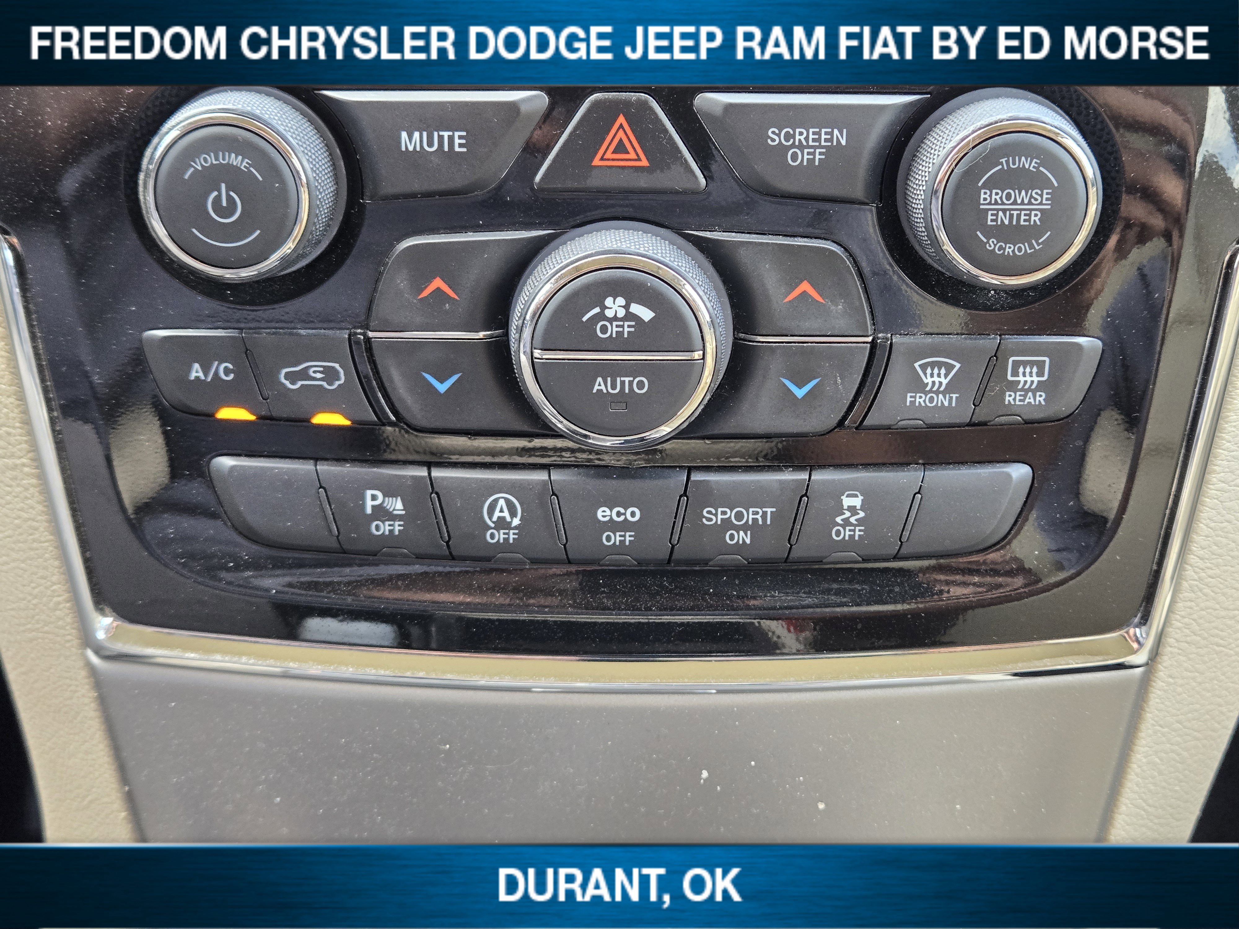 Used 2022 Jeep Grand Cherokee Limited w/ Trailer Tow Group IV image 13