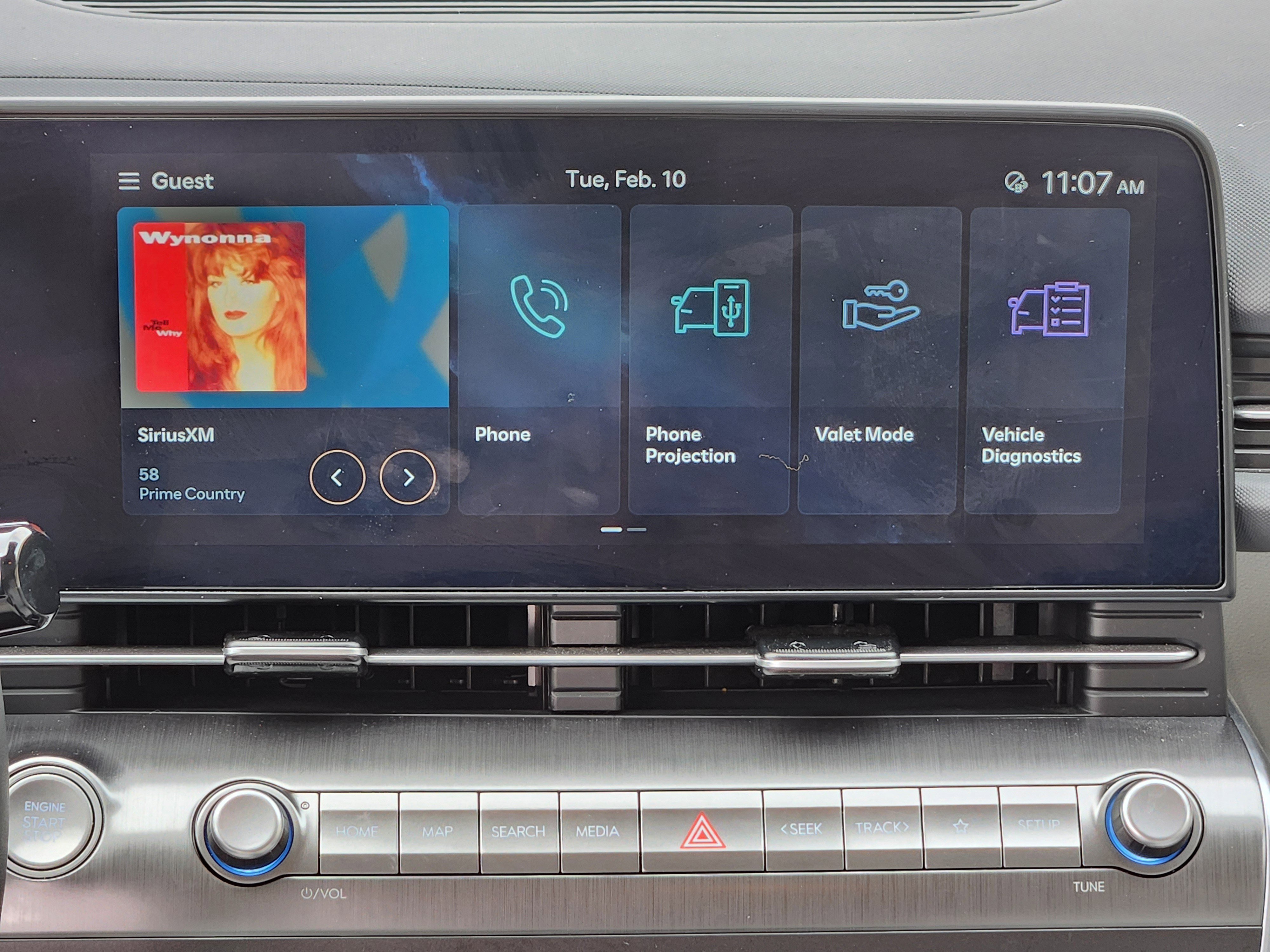 Certified 2025 Hyundai Kona SEL image 27