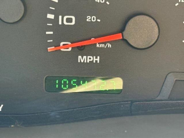 Used 2004 Ford F350 XLT image 24