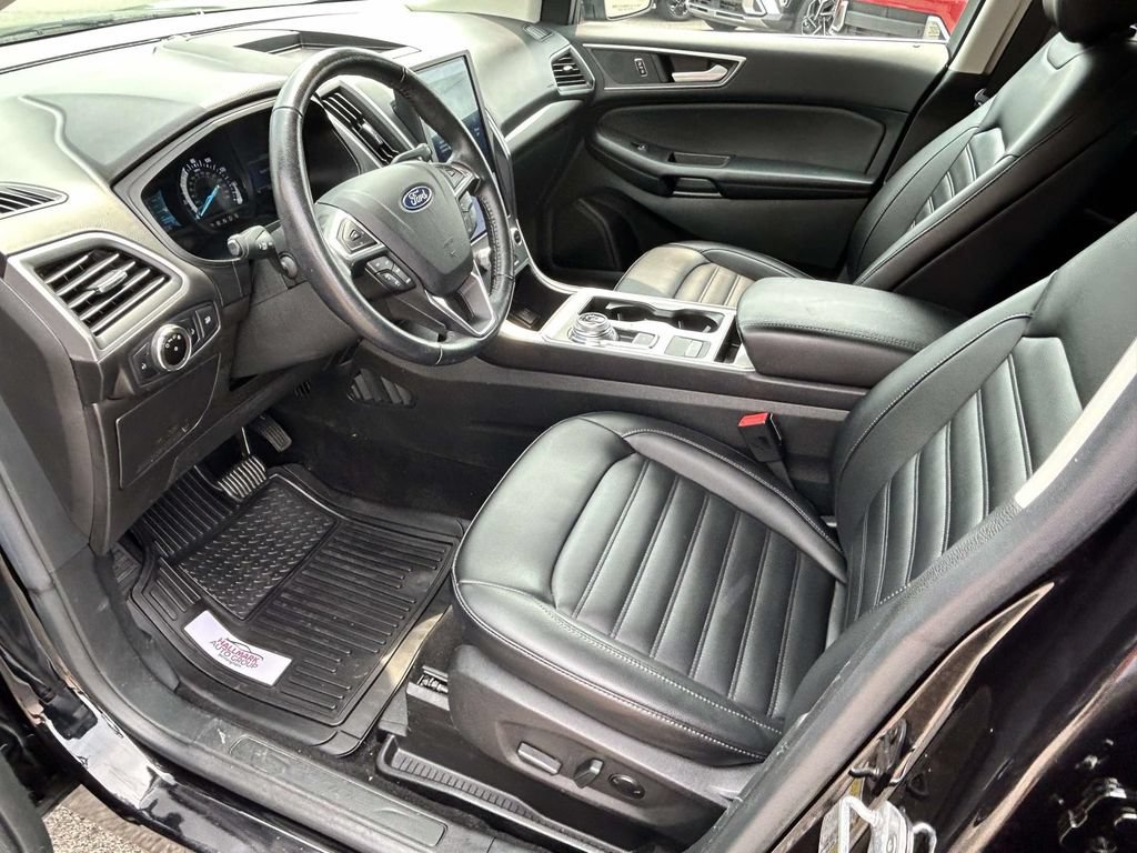 Used 2023 Ford Edge SEL AWD/4WD image 11