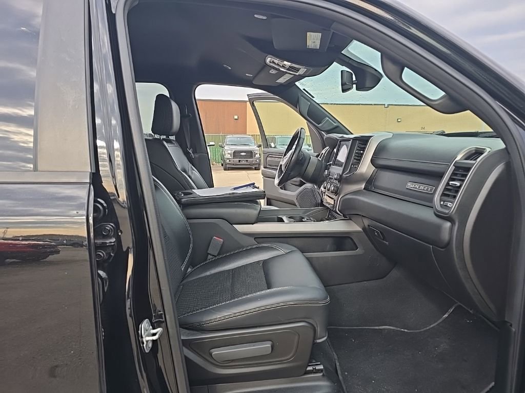Used 2019 RAM 1500 Sport w/ Level 2 Equipment Group AWD/4WD image 11