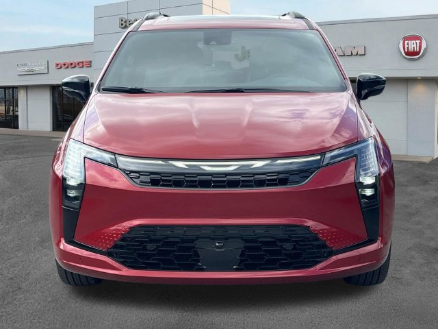 New 2027 Chrysler Pacifica Limited AWD/4WD image 2