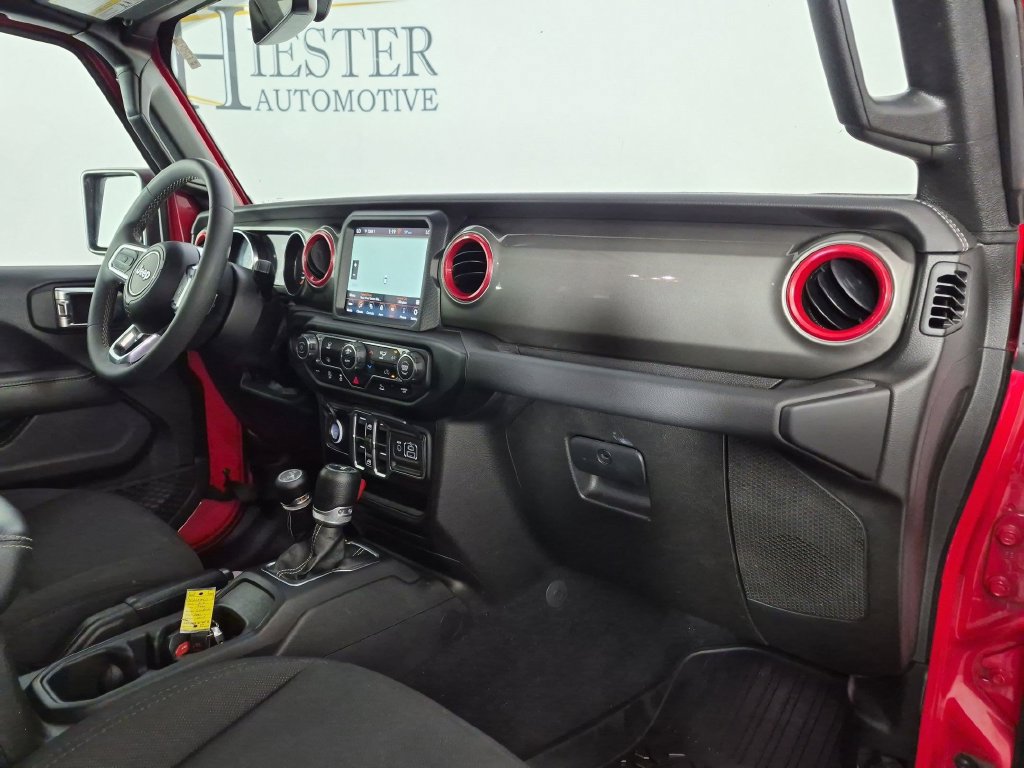 Used 2023 Jeep Gladiator Overland AWD/4WD image 35