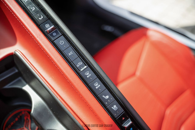 Used 2020 Chevrolet Corvette Stingray Premium Cpe w/ 3LT Preferred Equipment Group RWD image 44