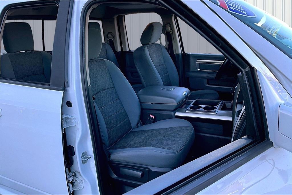 Used 2015 RAM 1500 Big Horn AWD/4WD image 28
