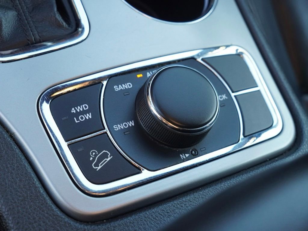 Certified 2022 Jeep Grand Cherokee Limited image 20