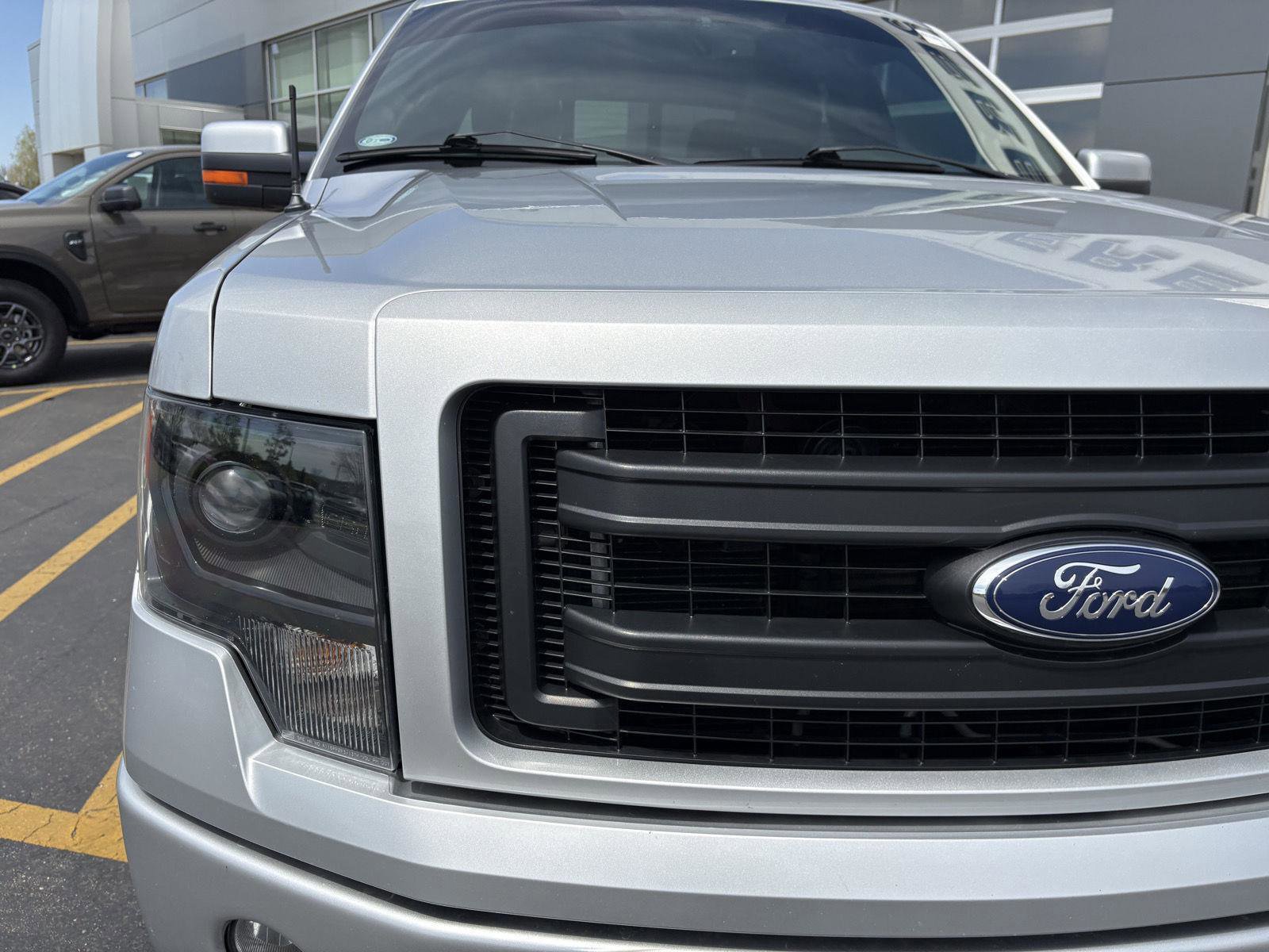 Used 2014 Ford F150 FX4 w/ Equipment Group 402A Luxury AWD/4WD image 24