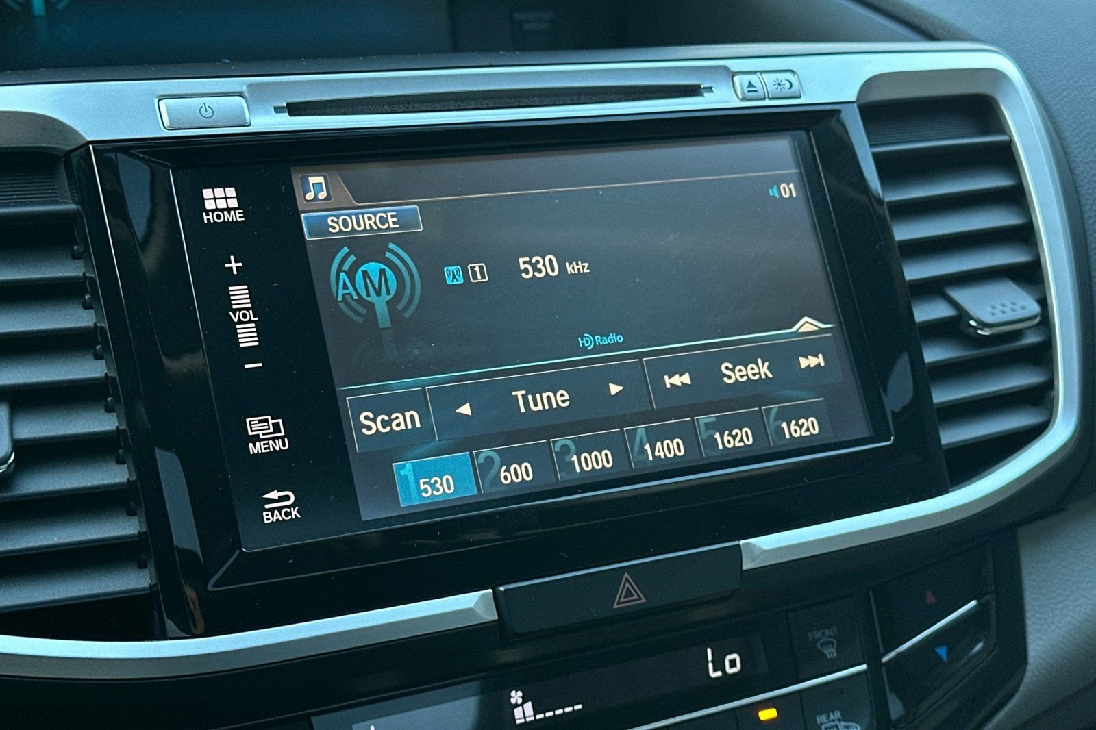 Used 2016 Honda Accord EX image 17