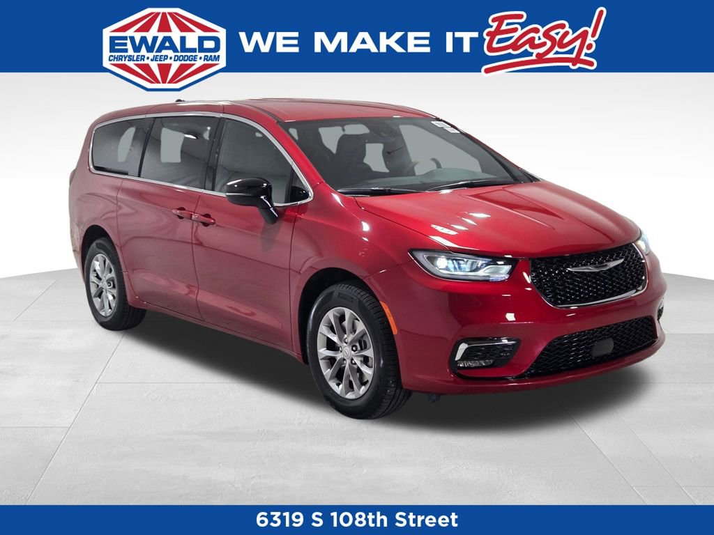 New 2026 Chrysler Pacifica Select