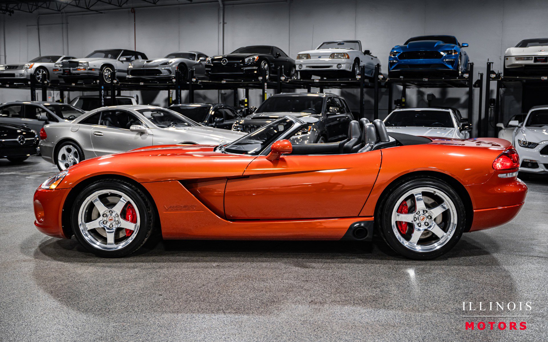 Used 2005 Dodge Viper SRT-10 w/ Copperhead Edition Group image 2