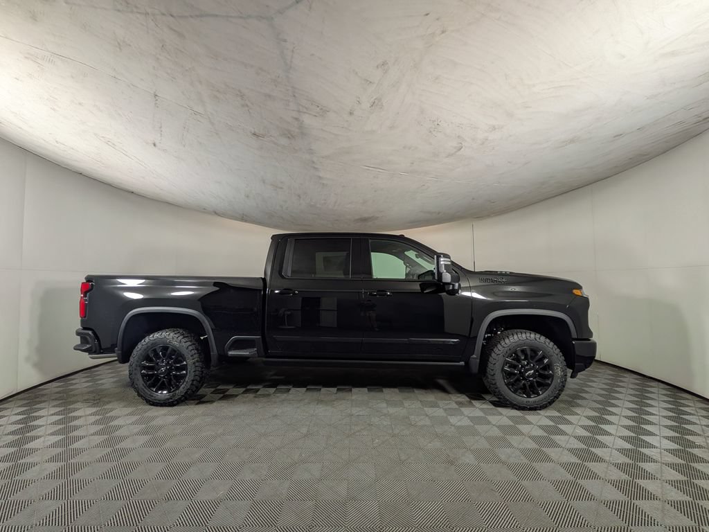 New 2026 Chevrolet Silverado 2500 High Country w/ High Country Premium Package AWD/4WD image 6