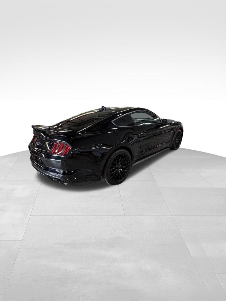Used 2021 Ford Mustang GT Premium w/ GT Performance Package RWD image 31