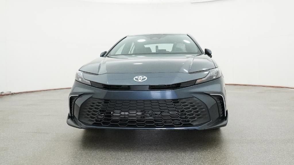 New 2026 Toyota Camry SE image 31